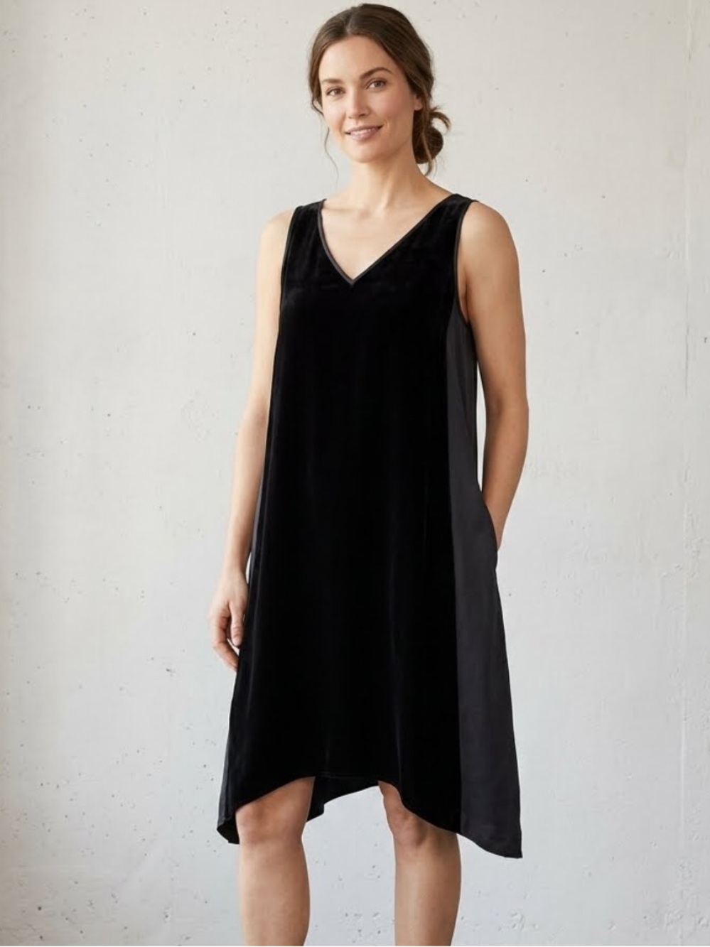 Eileen Fisher Black Velvet Silk Blend V-Neck Dress Sleeveless Sz S Minimalist